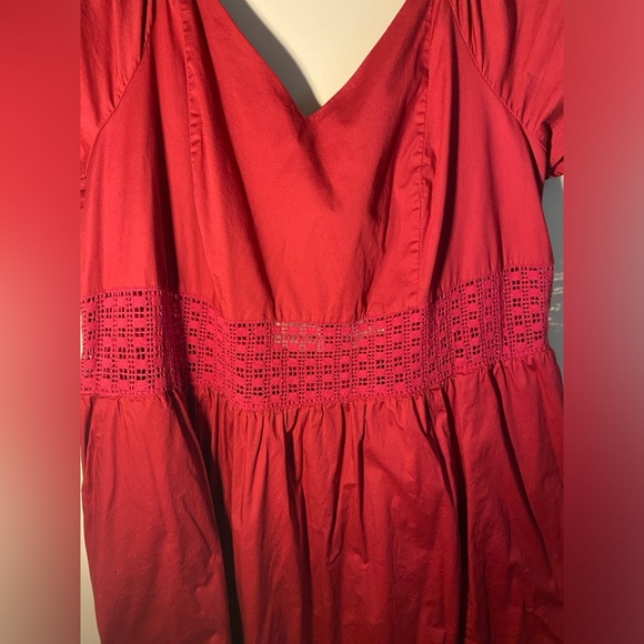 Pre-Loved Torrid Burgundy Maxi Lace Inset Dress Size 3 (22/24) - Picture 2 of 7